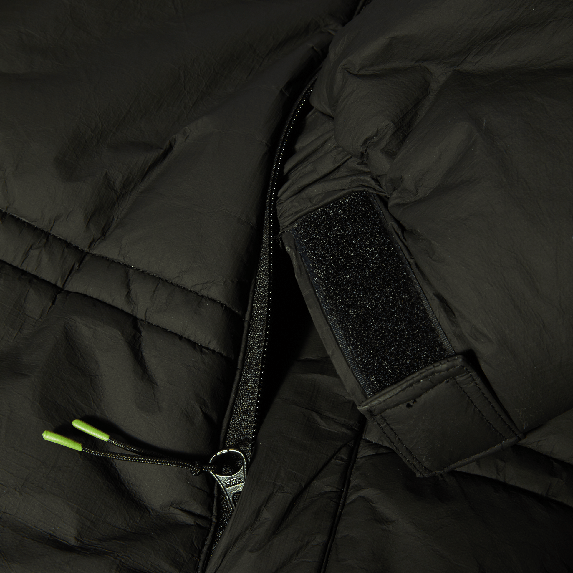 Huf 89 Tyvek Puffer Black