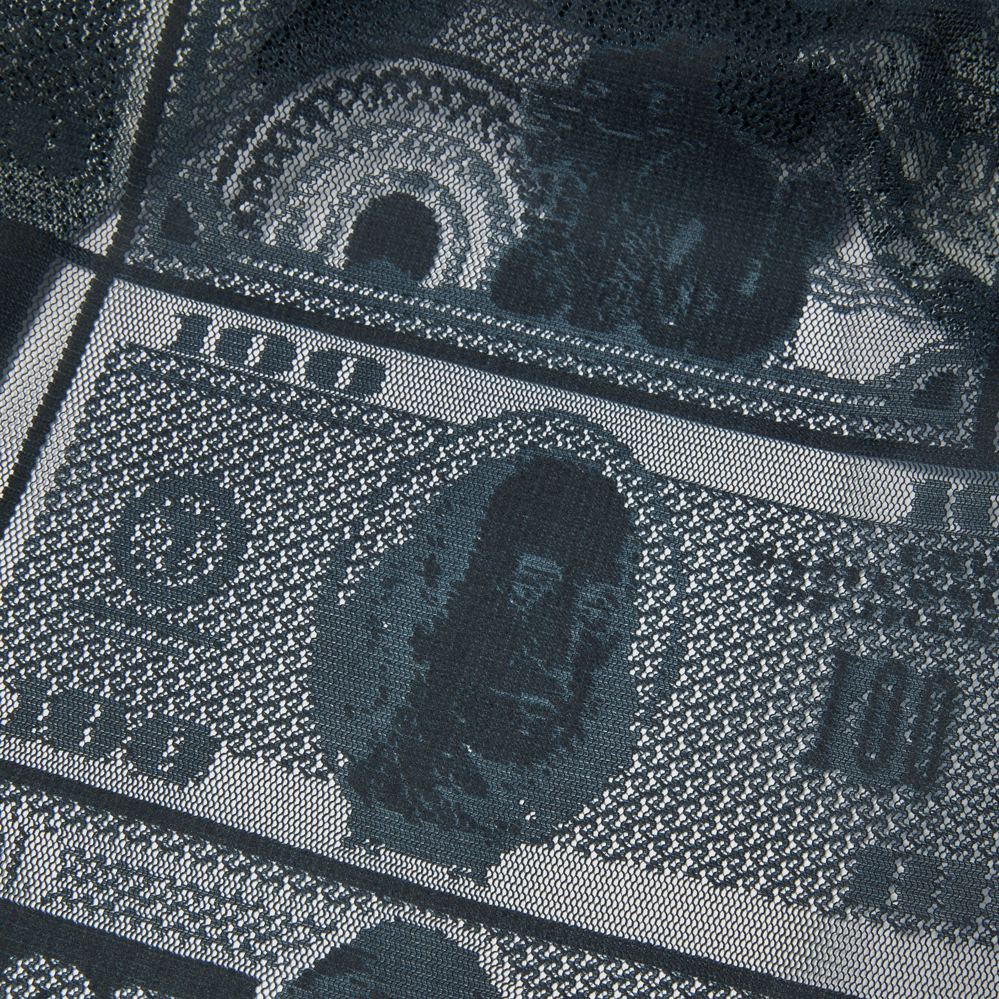 Huf Global Currency Lace Shirt Black