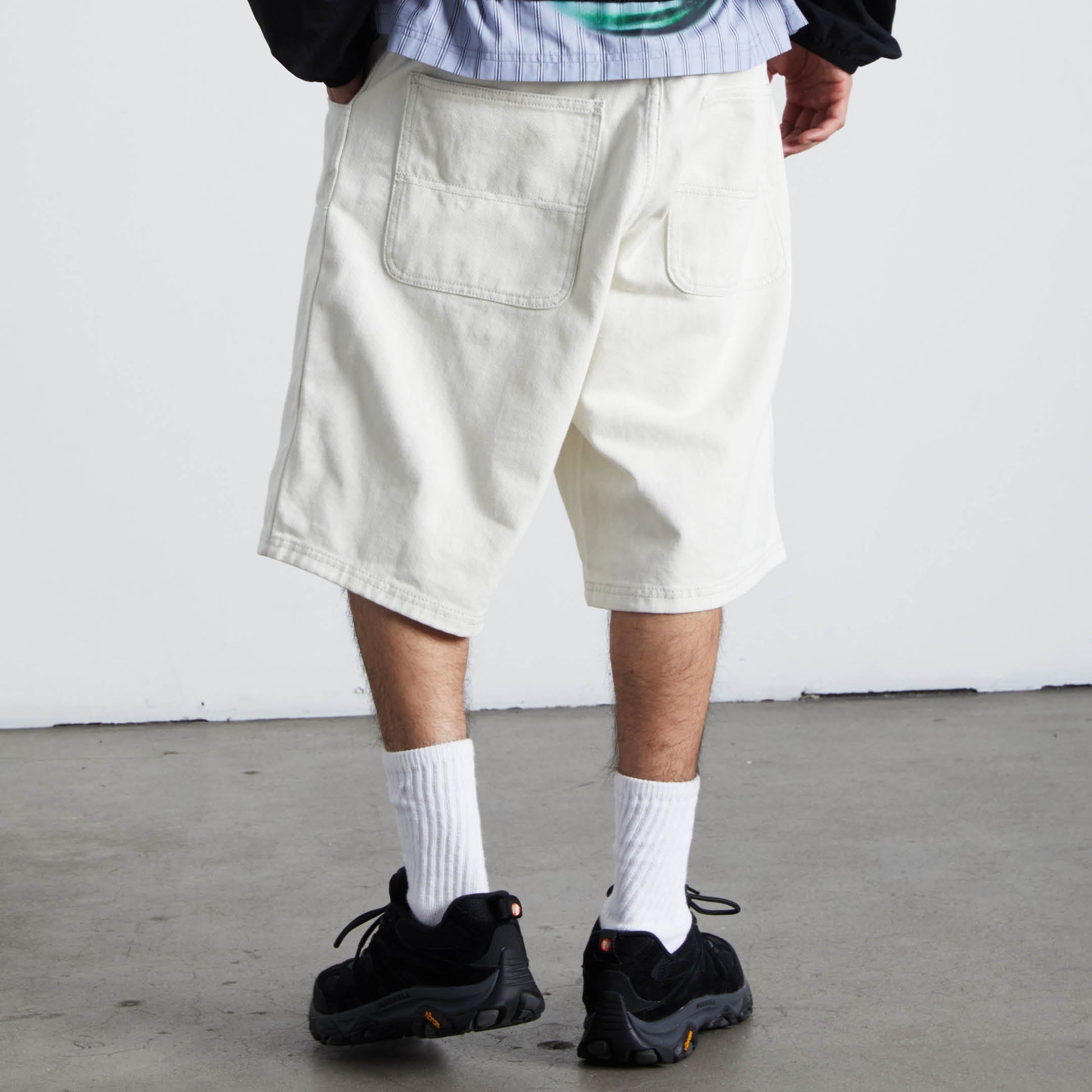 Huf Kinda Loose Double Knee Short Natural